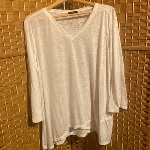 Women’s 3/4 length white top